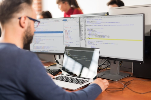 Оценка мотивации руководителей IT-компании в период неопределенности