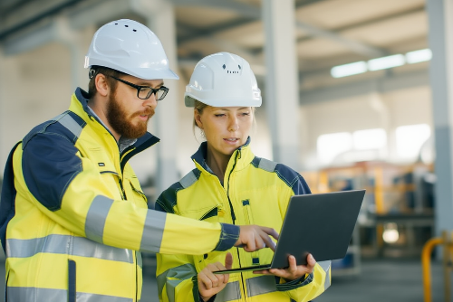 Seasonal Blue-Collar Recruitment: How to Speed Up Hiring Without Overloading HR?