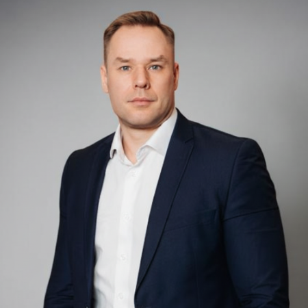 Дефицит кадров в регионах: кого и где ищет нефтегазовая отрасль